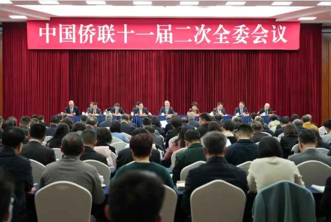 萬立駿在《旗幟》發表署名文章：強化政治擔當 壓實主體責任 以高質量黨建引領僑聯事業高質量發展